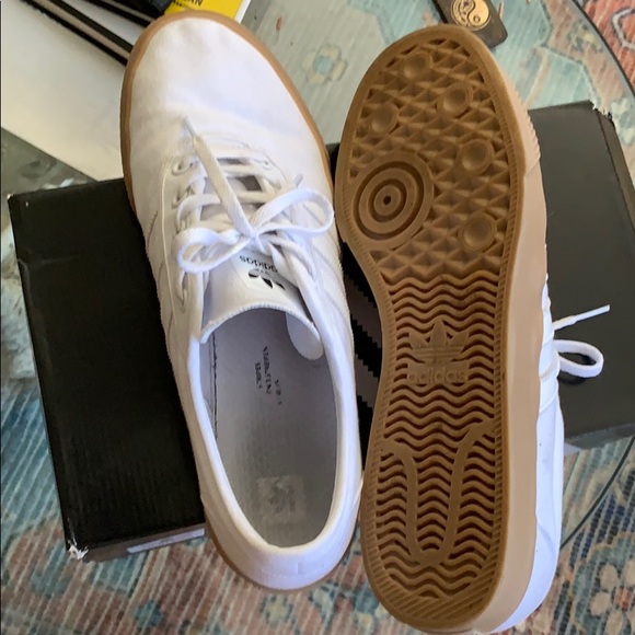 Adidas Adi-Ease All Whites - Picture 3 of 4